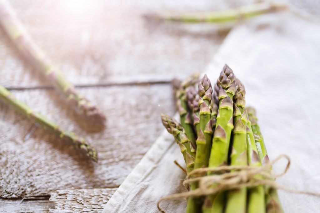 Green asparagus